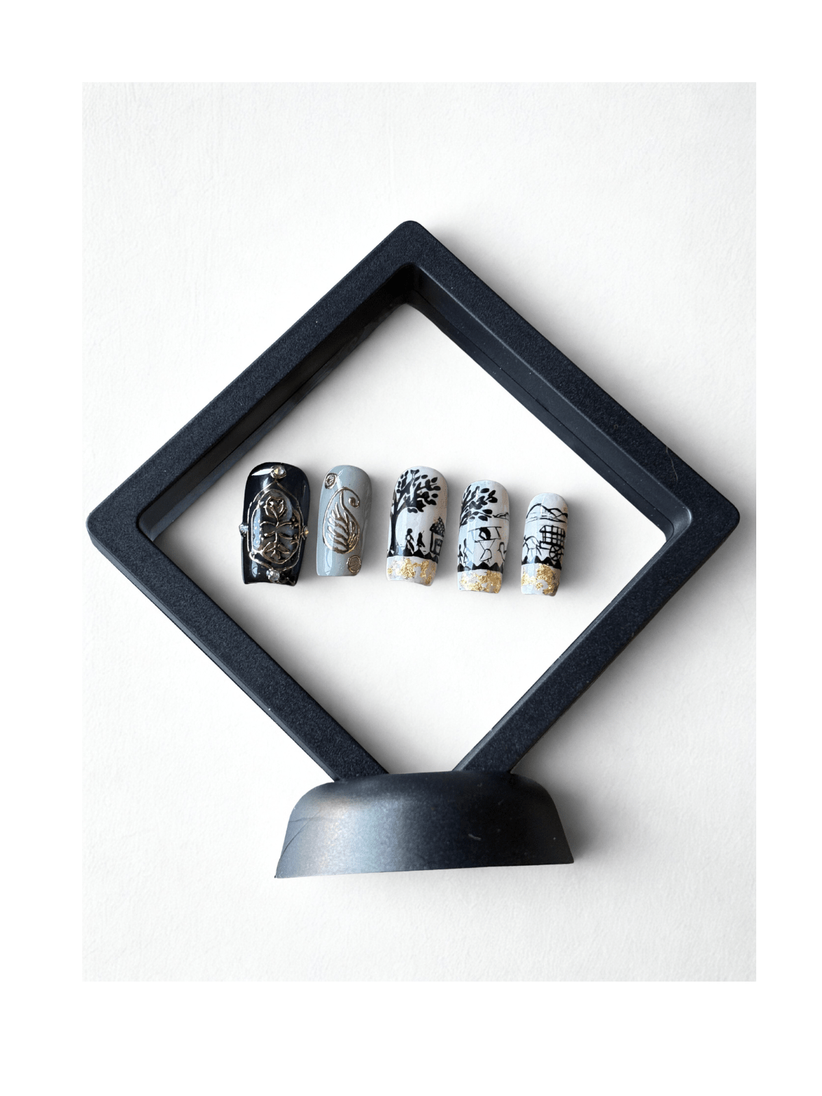 Courtyard Tales - Gigi's Nails