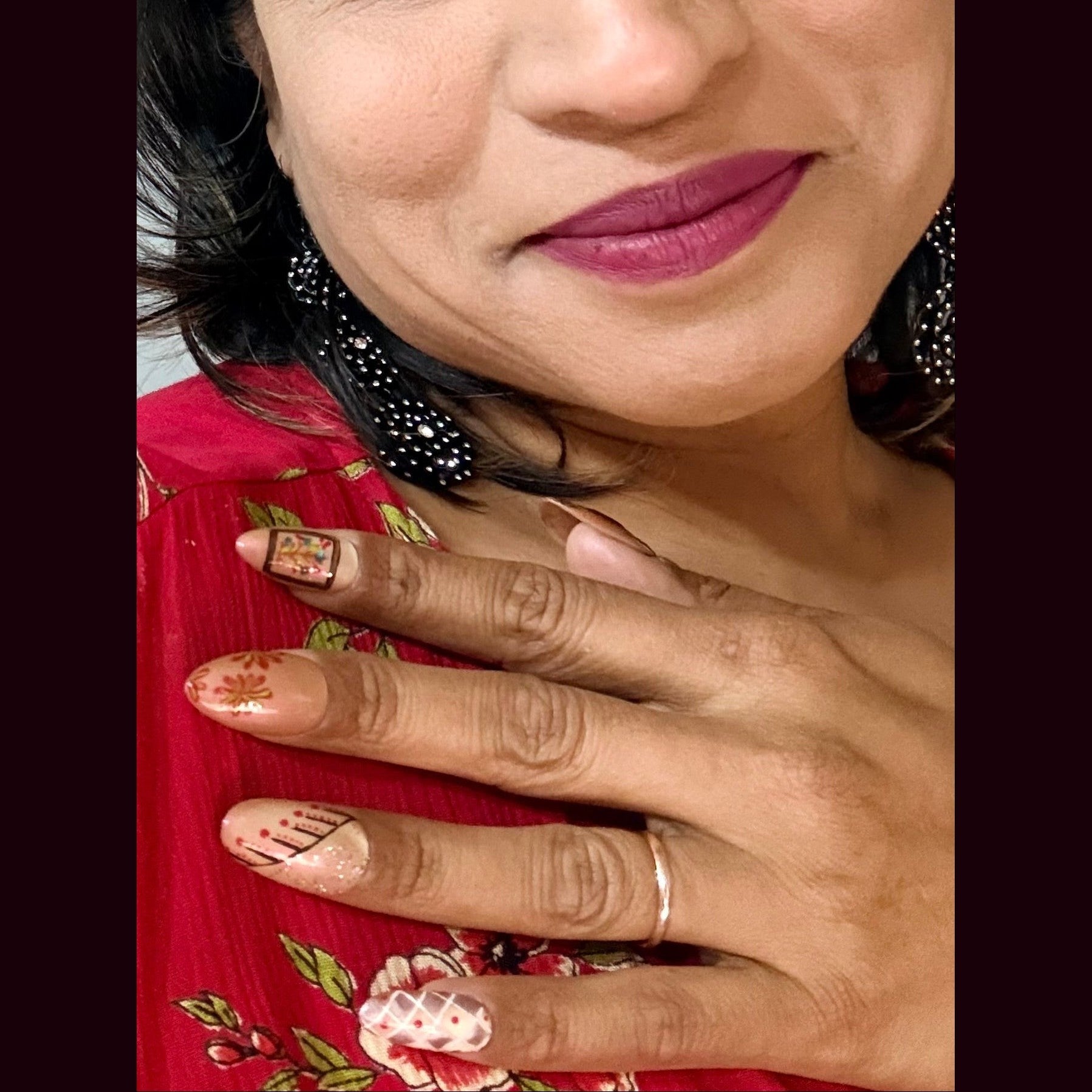 Mansion's courtyard - GN Collections