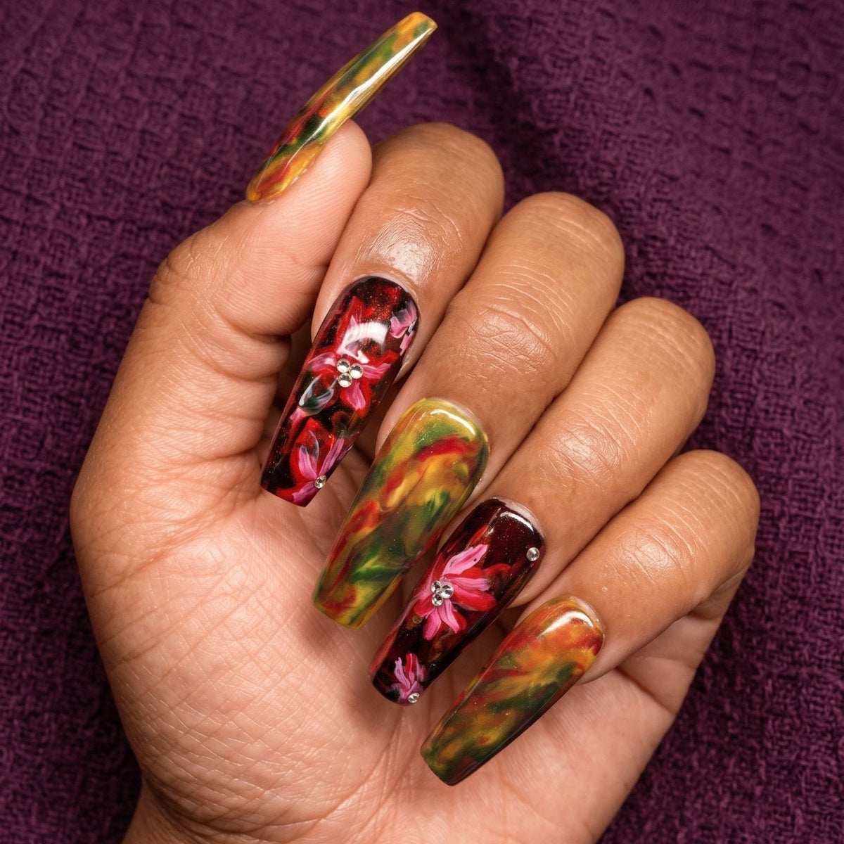 Rainforest dreams - GN Collections| Press Ons to Own Your Feminine Energy
