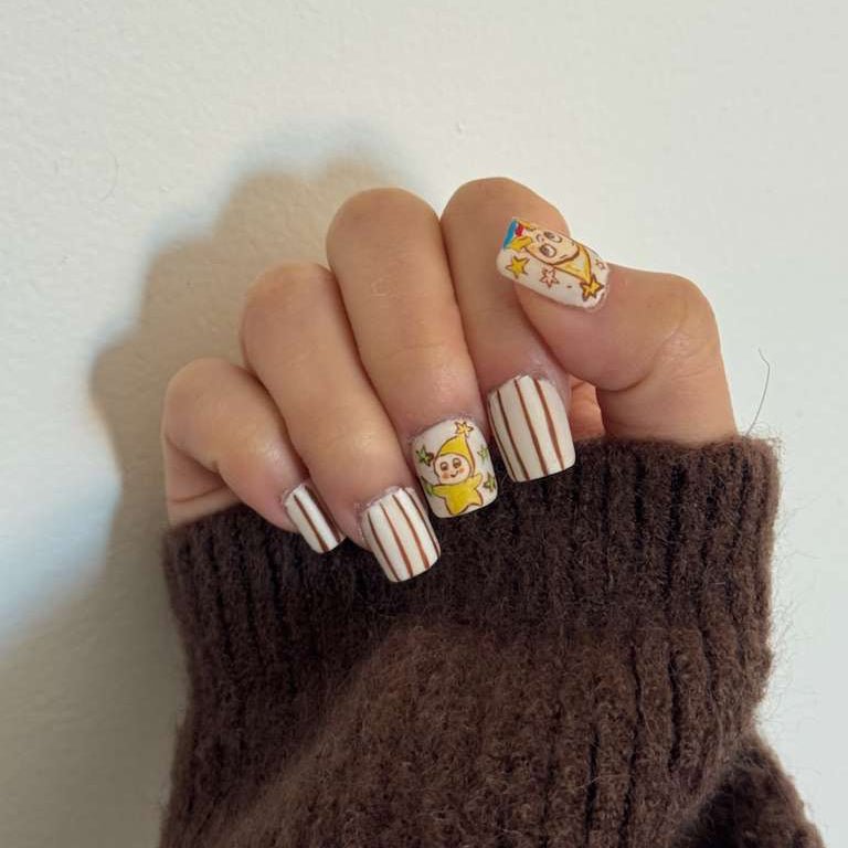 Twinkle Twinkle - Gigi's Nails