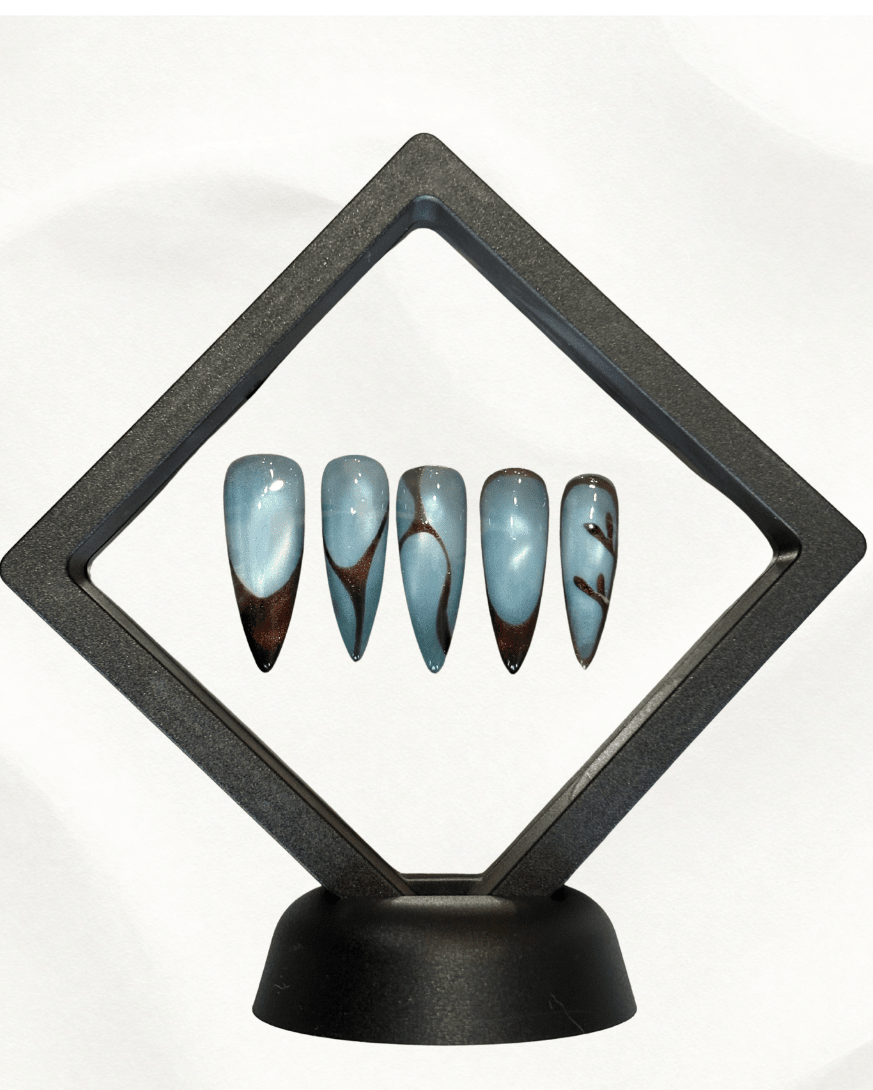 Malachite & Earth - Gigi's Nails